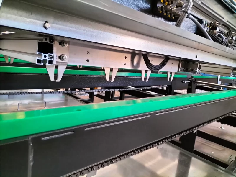 loading and unloading system - MVS CNC vertical multispindle Ng-Tech